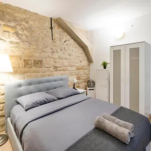 Entre Opéra Et Montmartre Apartamento