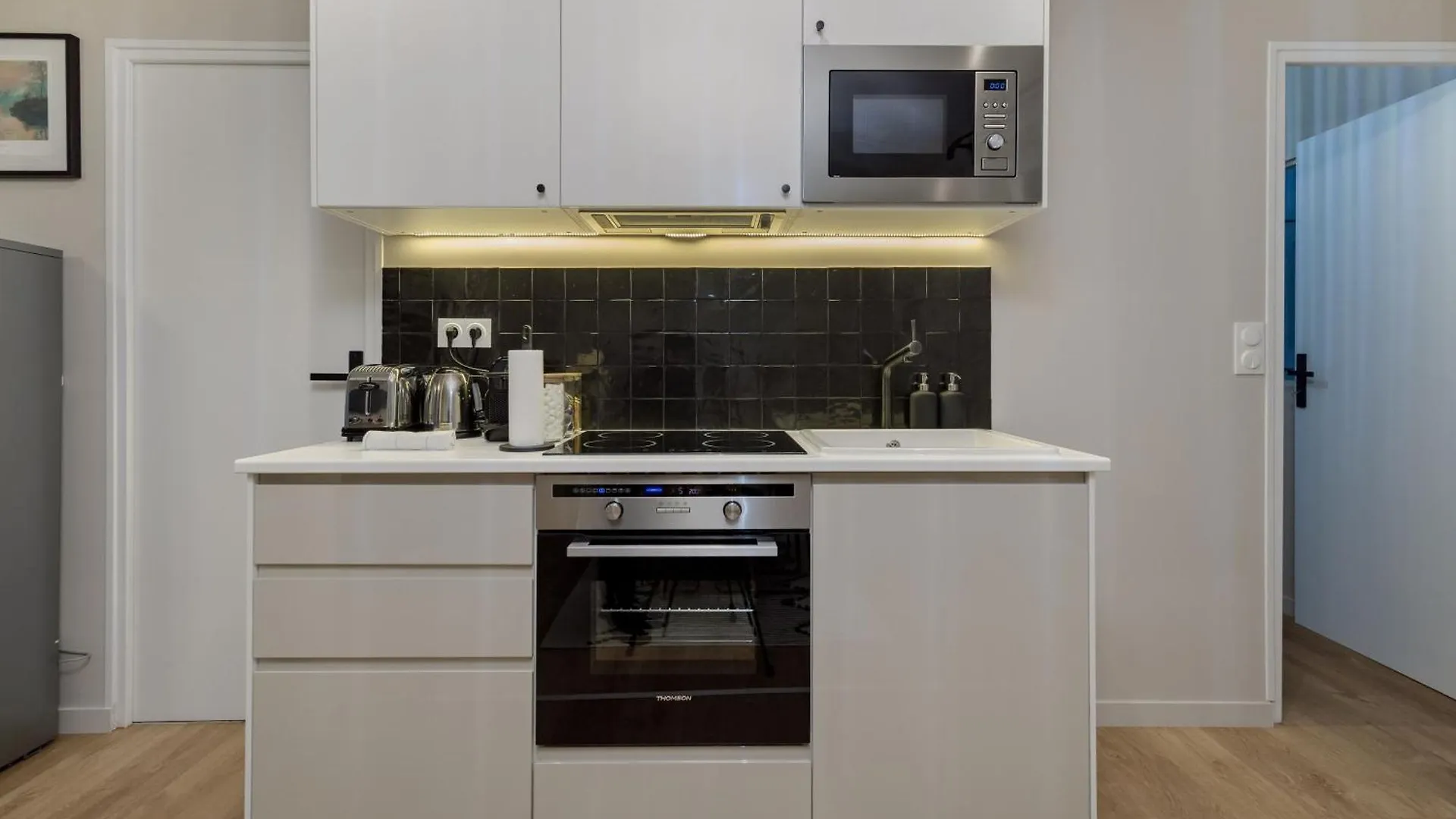 Apartment Poetic Stay - Montmartre Paris